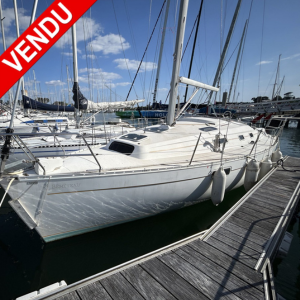 Bénéteau Océanis 321